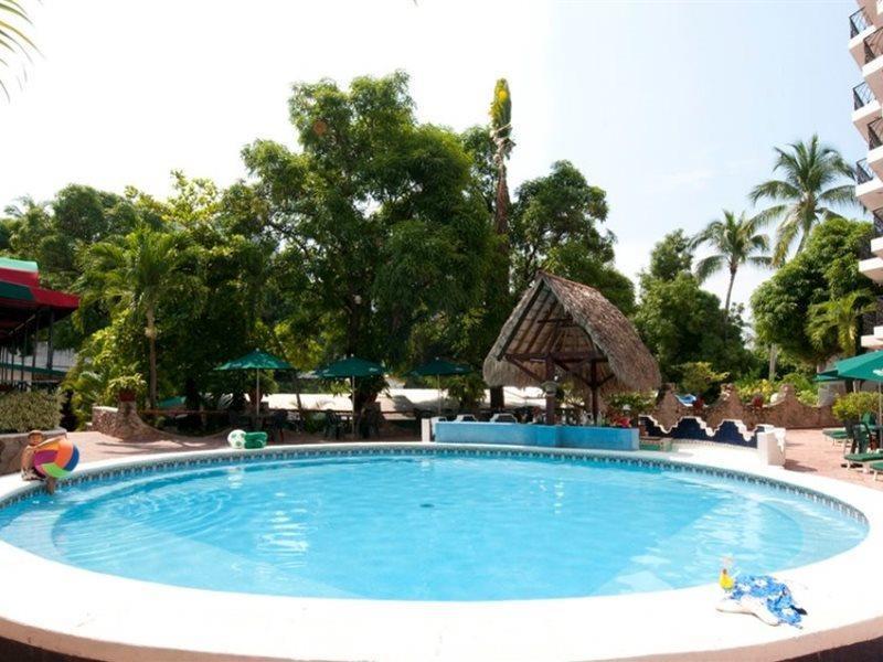 Real Bananas All Inclusive Acapulco Exterior foto