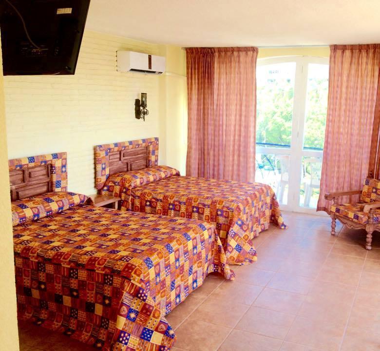 Real Bananas All Inclusive Acapulco Exterior foto